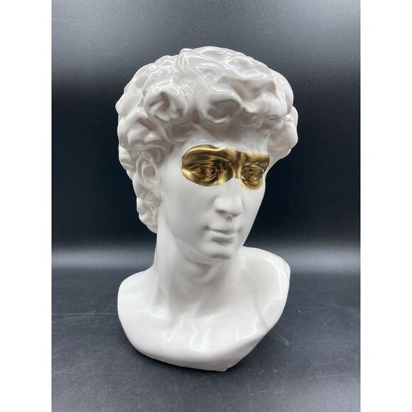 Gold Blindfold Michelangelo’s David Sculpture 11” Three Hands Corp - Picture 1 of 11